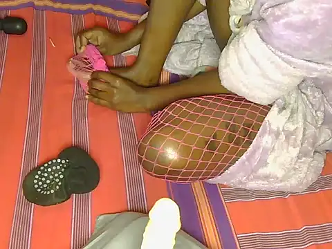 Sexy nakishaa online show from 03-25-26, 08:25