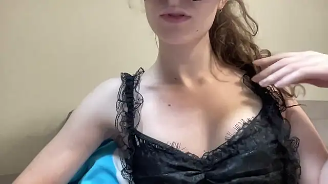 lexihot0000 online show from 09-27-25, 12:55