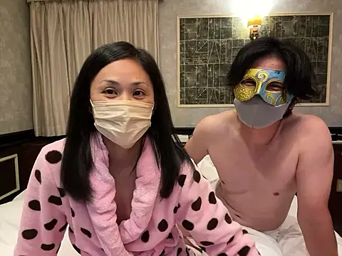 mako-mako33 online show from 06-03-26, 11:00