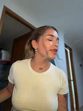 JoselinFlower  online show from 02-26-26, 01:27