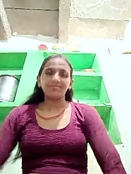 Snapshot of Baby__Shreya chatting on 06-08-26, 11:11 Baby Shreya online show from 06-08-26, 11:11