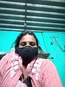 Snapshot of Baby__Shreya chatting on 01-12-25, 10:43 Baby  Shreya online show from 01-12-25, 10:43
