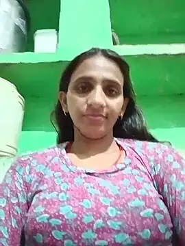 Snapshot of Baby__Shreya chatting on 07-13-26, 09:19 Baby Shreya online show from 07-13-26, 09:19
