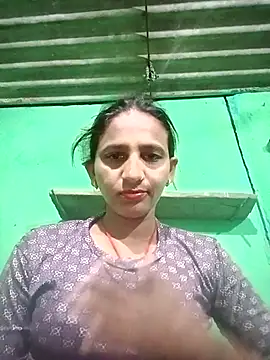 Baby  Shreya online show from 11-21-25, 09:47