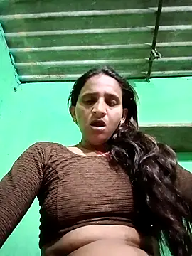 Snapshot of Baby__Shreya chatting on 10-23-25, 10:30 Baby  Shreya online show from 10-23-25, 10:30