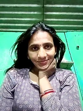 Baby  Shreya online show from 02-18-26, 09:44