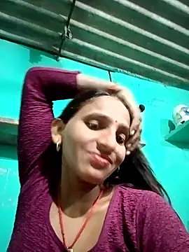 Snapshot of Baby__Shreya chatting on 10-13-25, 04:08 Baby  Shreya online show from 10-13-25, 04:08