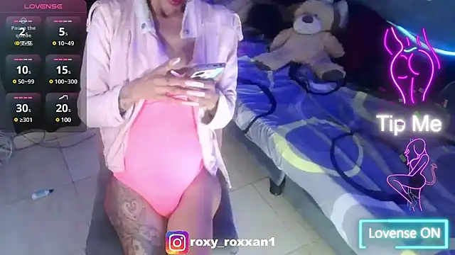 roxy roxxan online show from 03-17-25, 01:18