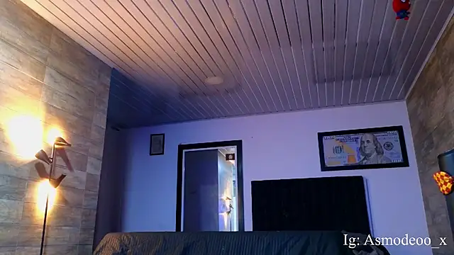 AsmodeoCox online show from 10-11-25, 11:39