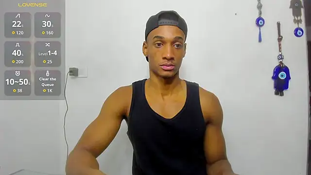 Snapshot of Malkongarcia chatting on 02-23-26, 01:12 Malkongarcia online show from 02-23-26, 01:12