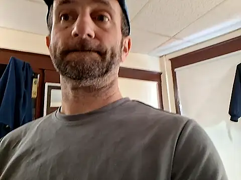 Snapshot of ncolby_22 chatting on 04-04-26, 08:04 ncolby 22 online show from 04-04-26, 08:04