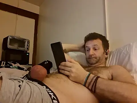 Snapshot of ncolby_22 chatting on 02-21-26, 11:45 ncolby 22 online show from 02-21-26, 11:45