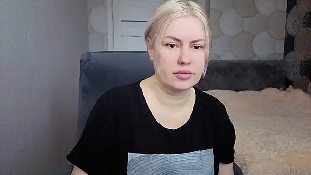 Snapshot of natusik chatting on 05-14-26, 04:53 natusik online show from 05-14-26, 04:53