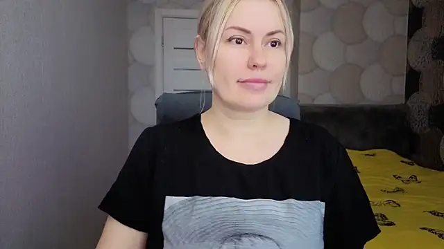 Snapshot of natusik chatting on 05-01-26, 02:27 natusik online show from 05-01-26, 02:27