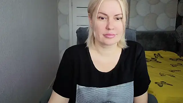 Snapshot of natusik chatting on 05-30-26, 03:24 natusik online show from 05-30-26, 03:24