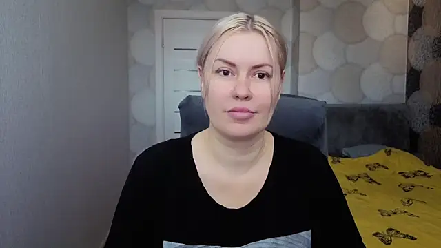 Snapshot of natusik chatting on 06-02-26, 04:12 natusik online show from 06-02-26, 04:12