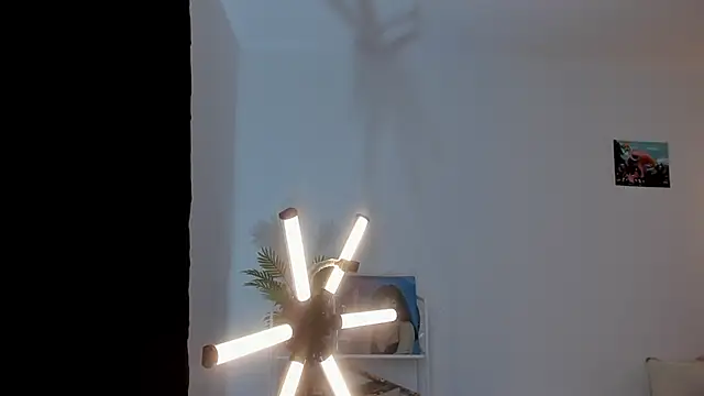 Snapshot of mulata_1ch chatting on 10-14-25, 12:33 mulata 1ch online show from 10-14-25, 12:33