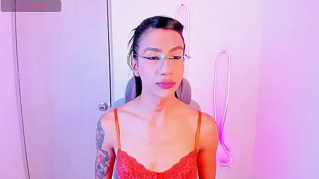 sofiaa grey  online show from 12-20-25, 02:09