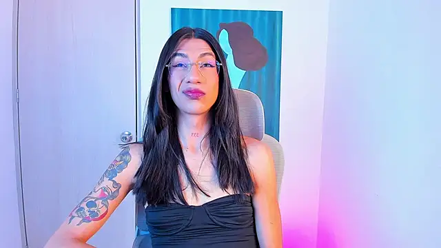 Snapshot of sofiaa_grey_ chatting on 04-24-26, 12:40 sofiaa grey online show from 04-24-26, 12:40
