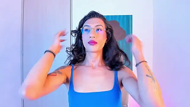 sofiaa grey  online show from 04-10-26, 02:13