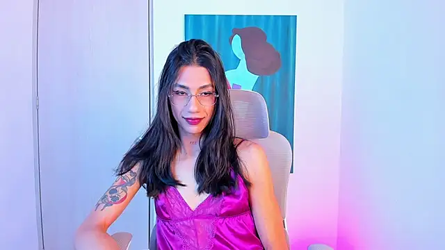 Snapshot of sofiaa_grey_ chatting on 04-26-26, 03:53 sofiaa grey online show from 04-26-26, 03:53
