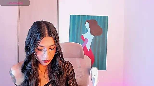 Snapshot of sofiaa_grey_ chatting on 02-01-26, 05:22 sofiaa grey online show from 02-01-26, 05:22