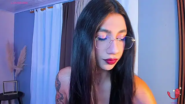 sofiaa grey  online show from 11-02-25, 12:54