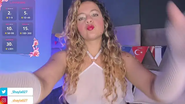 Shayla27 online show from 07-06-26, 07:49