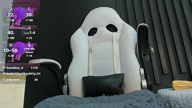 Shayla27 online show from 01-15-25, 11:51