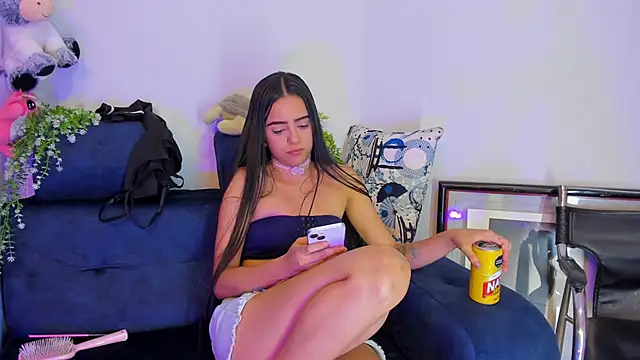 emilyclay 1 online show from 03-12-26, 06:01