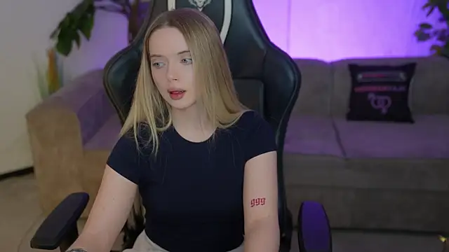 Cassy-Celestial  online show from 11-08-25, 08:51