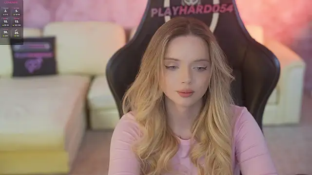 Snapshot of Cassy-Celestial_ chatting on 02-02-26, 08:46 Cassy-Celestial online show from 02-02-26, 08:46