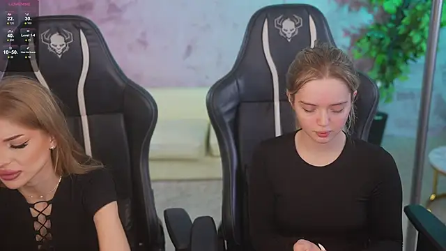 Cassy-Celestial  online show from 11-12-25, 08:51