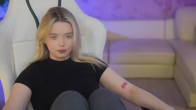 Cassy-Celestial  online show from 03-19-25, 06:46
