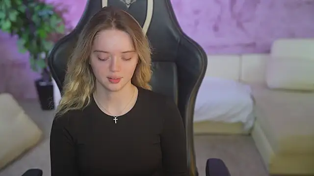 Cassy-Celestial  online show from 10-03-25, 04:03