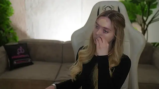 Cassy-Celestial  online show from 01-11-26, 08:43