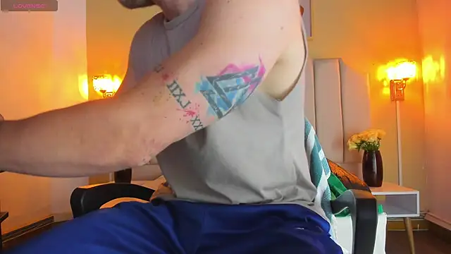 juan prior online show from 11-17-25, 01:26