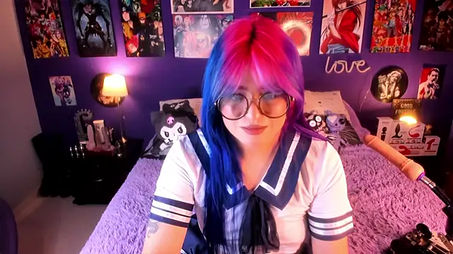 Snapshot of anne_cross chatting on 03-18-25, 01:57 anne cross online show from 03-18-25, 01:57