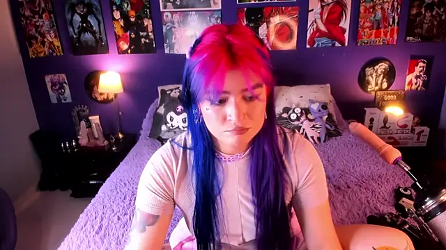 Snapshot of anne_cross chatting on 03-07-25, 12:15 anne cross online show from 03-07-25, 12:15