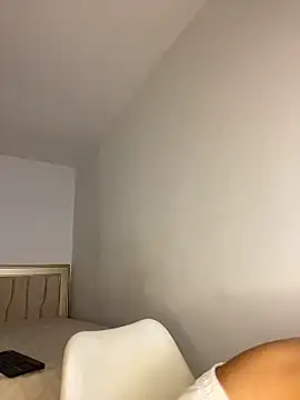 nicoleebony1 online show from 05-18-26, 05:07