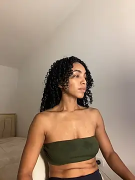 nicoleebony1 online show from 06-20-26, 09:20