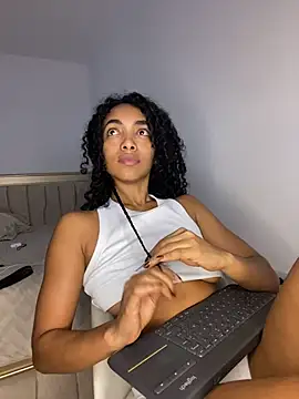 nicoleebony1 online show from 02-05-26, 08:04