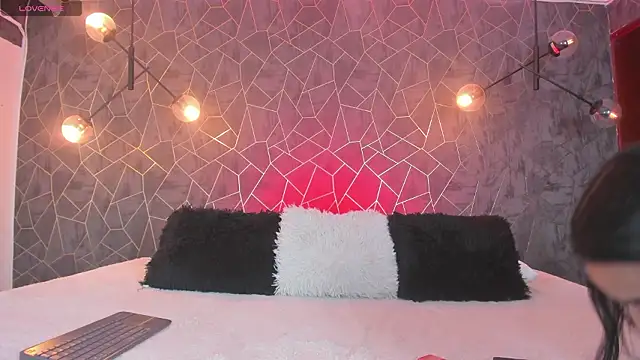 leigh-angels online show from 02-26-26, 07:47