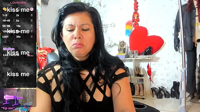 Erlinda-engel online show from 06-26-26, 12:00