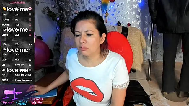 Erlinda-engel online show from 06-14-26, 01:45