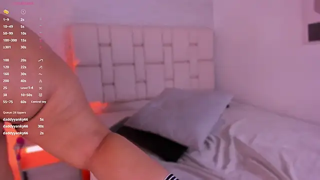 iara martinez online show from 02-23-25, 02:35