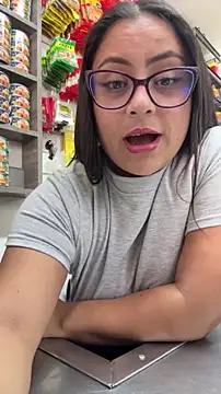 Sol biglips online show from 01-18-26, 04:10