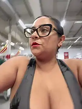 Sol biglips online show from 01-27-25, 02:35