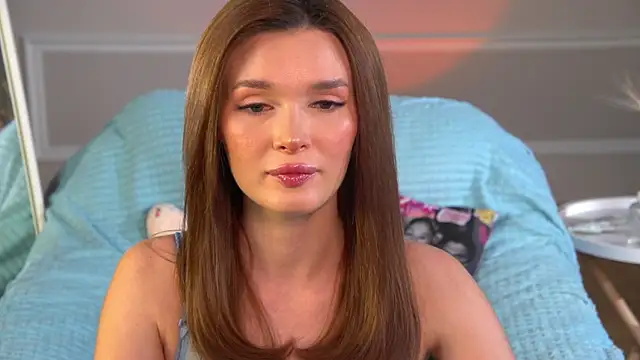 Eva Golden online show from 05-27-26, 04:25