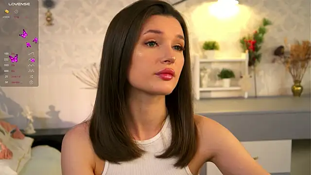 Snapshot of Eva_Golden chatting on 01-06-25, 03:40 Eva Golden online show from 01-06-25, 03:40